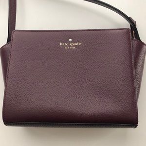EUC small Kate Spade crossbody handbag